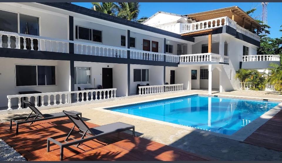 Hummingbird Cabarete Aparthotel Exterior foto