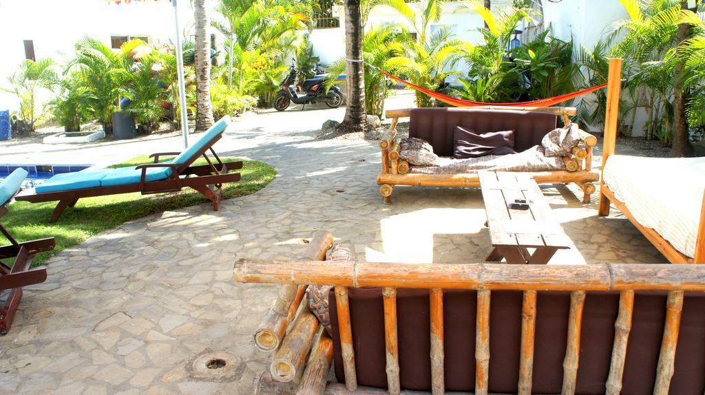 Hummingbird Cabarete Aparthotel Exterior foto